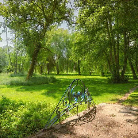 Le Moulin De Bafave Casa de Férias *