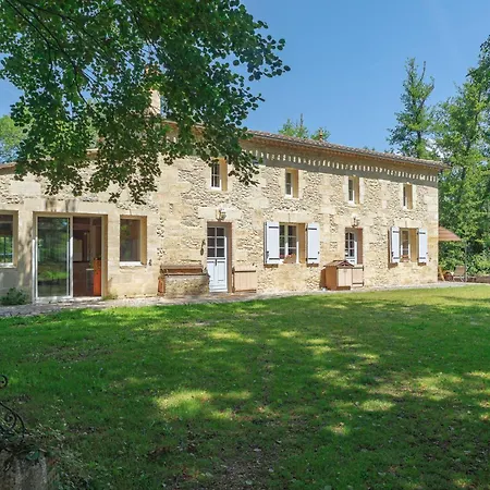 Le Moulin De Bafave Casa de Férias *
